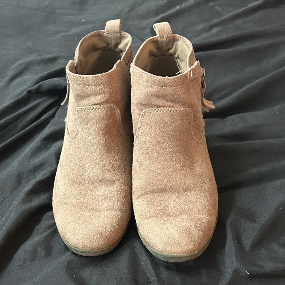 Arizona Love Tan Heeled Boots